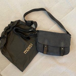 m0851 Small Crossbody Leather Bag, Dark Navy w/ Black Strap